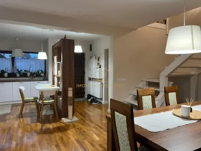 Casa duplex cu 4 camere si 5 ari de teren zona Dura - foto 3