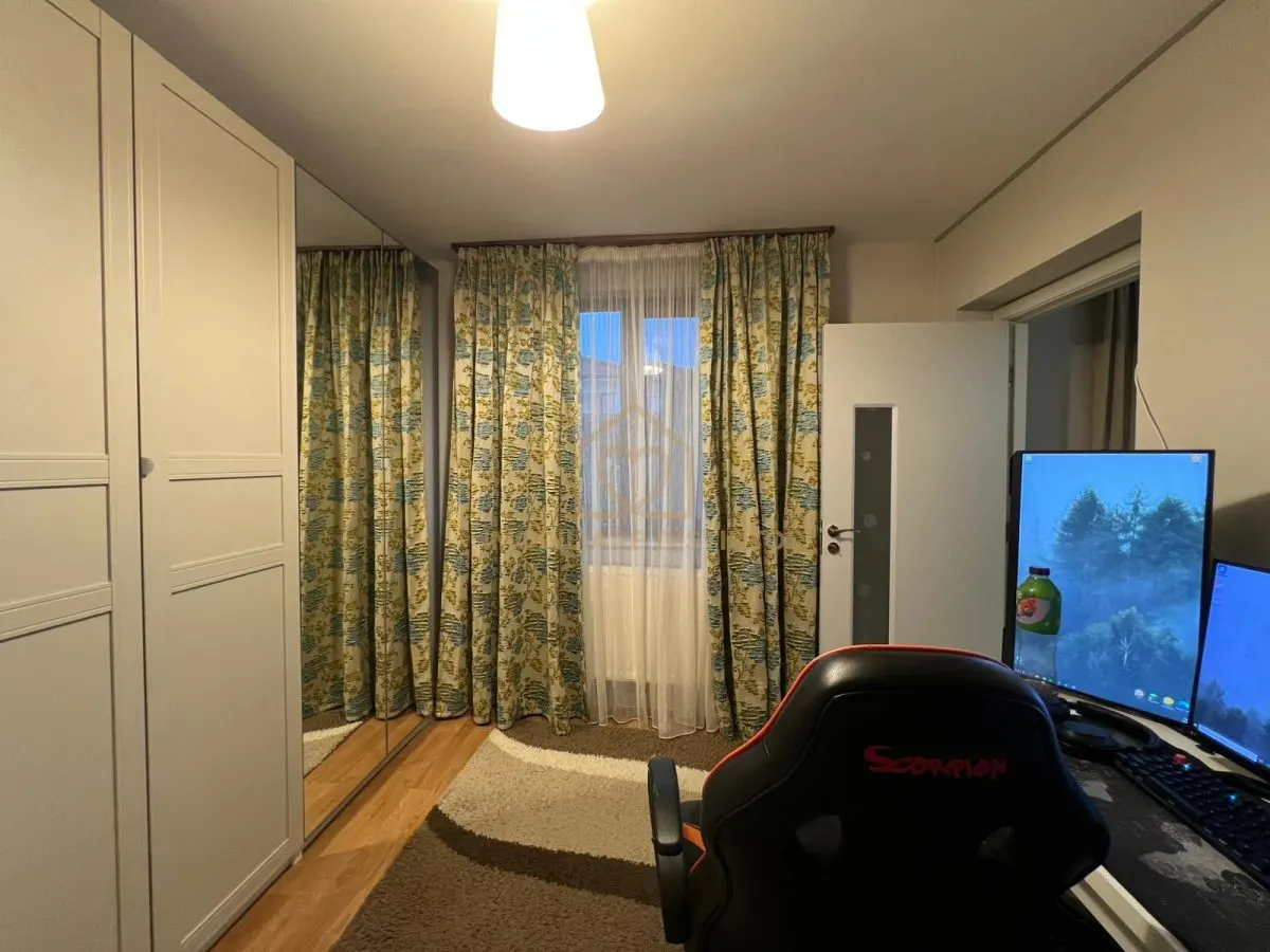 Casa duplex cu 4 camere si 5 ari de teren zona Dura - foto 6