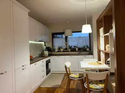 Casa duplex cu 4 camere si 5 ari de teren zona Dura - foto 7