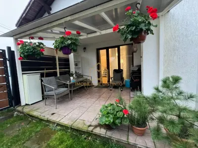 Casa duplex cu 4 camere si 5 ari de teren zona Dura - foto 9