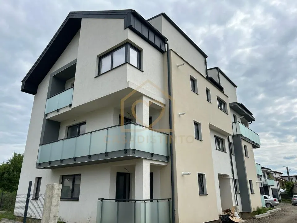 Apartament cu 3 camere in Livada semifinisat - foto 1