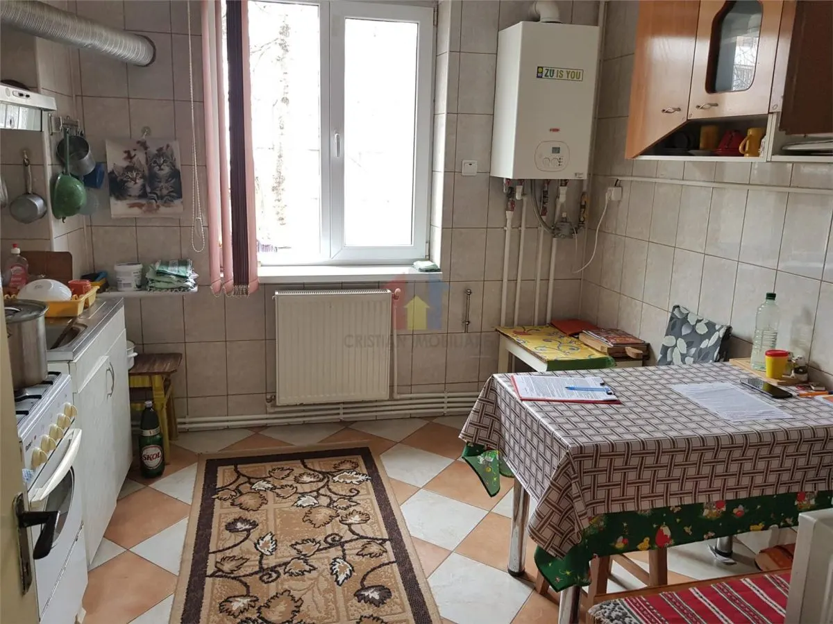2 camere confort 1 Hipodrom parter cu balcon - foto 6