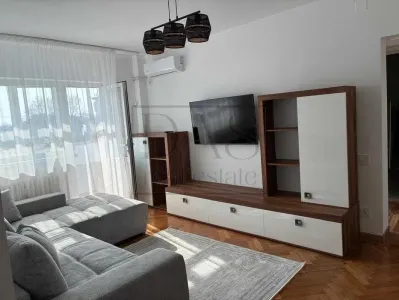 Apartament 2 camere | Piata Romana | bloc 1980 | metrou - Bucuresti