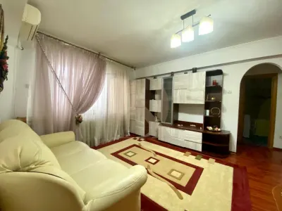 Apartament 2 camere Podu Ros - Liceul Cantemir , loc de parcare - foto 2