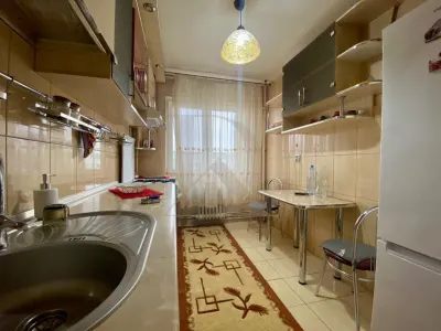 Apartament 2 camere Podu Ros - Liceul Cantemir , loc de parcare - foto 15