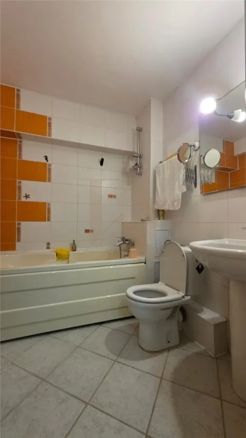 Apartament 3 camere , 78 mp - Centru Civic - Casa de Pensii - foto 4
