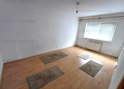 Ultracentral  2 cam ARATA BINE confort 1 Decomandat zona Calarasi - foto 2