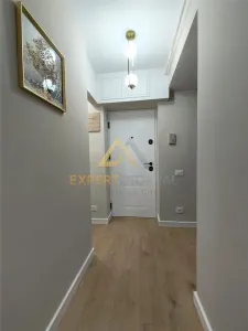 Apartament LUX 2 camere P-ta Revolutiei Ultracentral 46 mp - foto 8