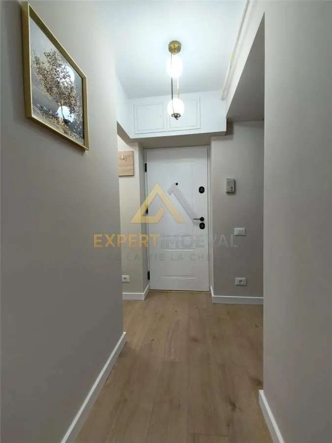 Apartament LUX 2 camere P-ta Revolutiei Ultracentral 46 mp - foto 8
