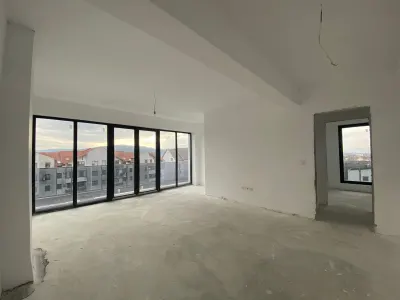 APARTAMENT 4 CAMERE | DECOMANDAT | ZONA RESTAURANT GIULIA - Bistrita