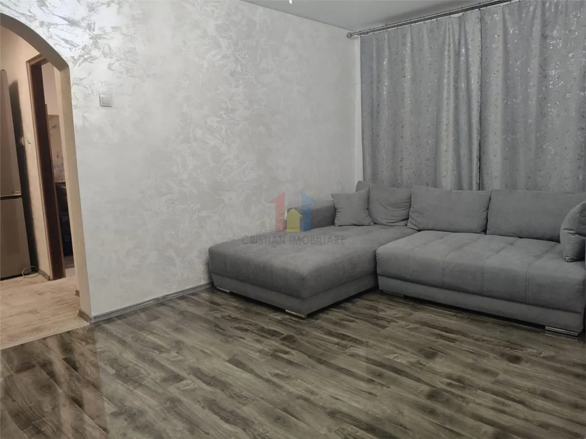 TOTUL NOU, MOBILAT SI UTILAT, parter Independentei - foto 1