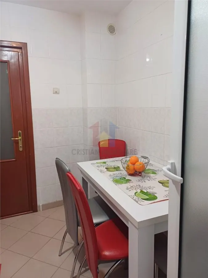 2 camere Confort 1 Decomandat, etaj 3, Renovat, Radu Negru - foto 8
