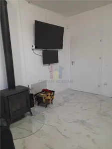 Vila P+M constructie 2020, pretabila doua famiili, teren 620 mp, Cazasu - foto 5