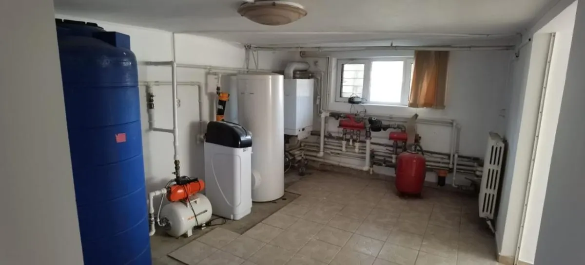 Vila S+P+1 teren=1438 mp, 367mp construiti Varsatura - foto 18