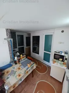 Centru- 3 camere 72mp utili  TOATE UTILITATILE - foto 8