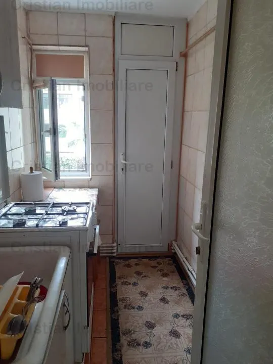 3 camere, etaj 1, MOBILAT SI UTILAT, zona Viziru 1 - foto 6