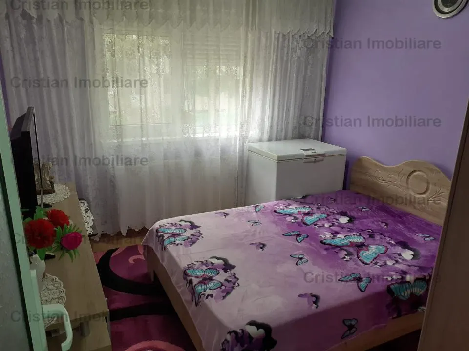 3 camere, etaj 1, MOBILAT SI UTILAT, zona Viziru 1 - foto 1