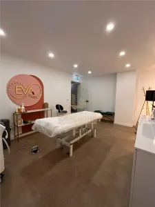 Spatiu comercial Sf Lazar EvaSalon Centru - Iasi