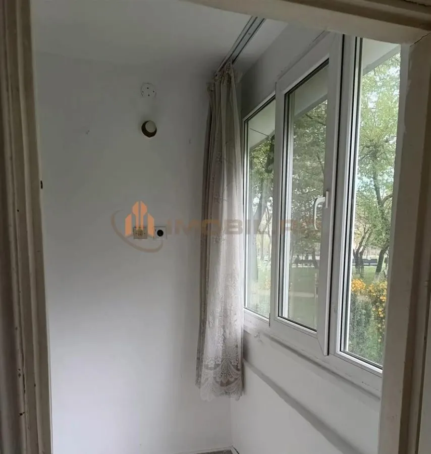 Apartament 2 camere  Podu Roș (lângă Palas) - foto 21