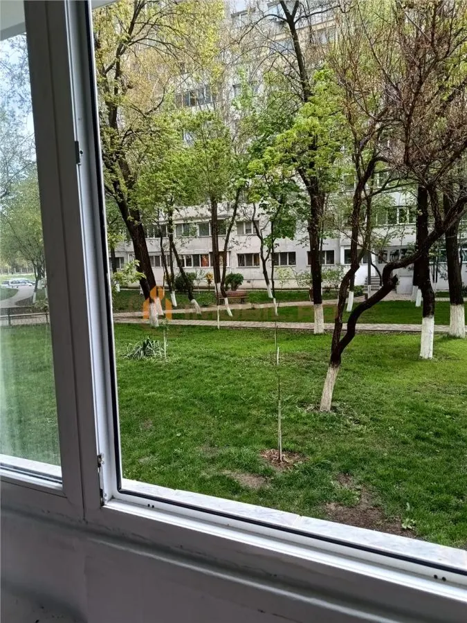 Apartament 2 camere  Podu Roș (lângă Palas) - foto 6