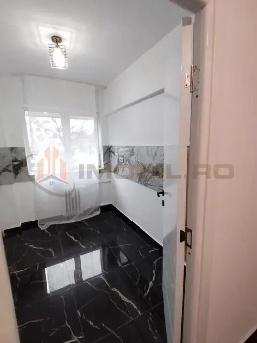 Apartament 2 camere Podu Ros - Deosebit - foto 6