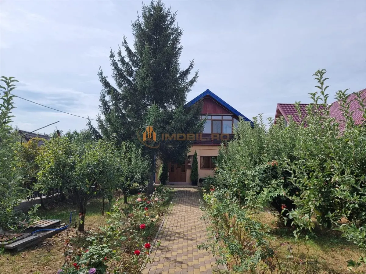 Casă de vânzare Iași-Capăt Cug-Valea Adâncă, la doar câteva minute de oraș - Ocazie - foto 1
