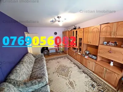 Apartament 3 cam=70mp , Buzaului  etaj 2, stradal - Braila