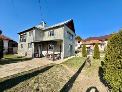 Casa + teren de vanzare in Campulung | Ideala locuinta sau casa de vacanta - foto 16