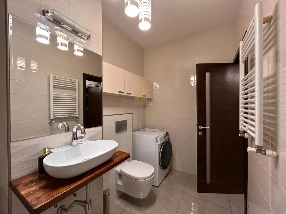 Rafinament Urban – 2 Camere Spatioase de Inchiriat - foto 12