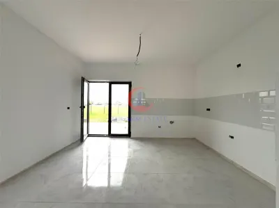 Casa individuala la pret de apartament - foto 5