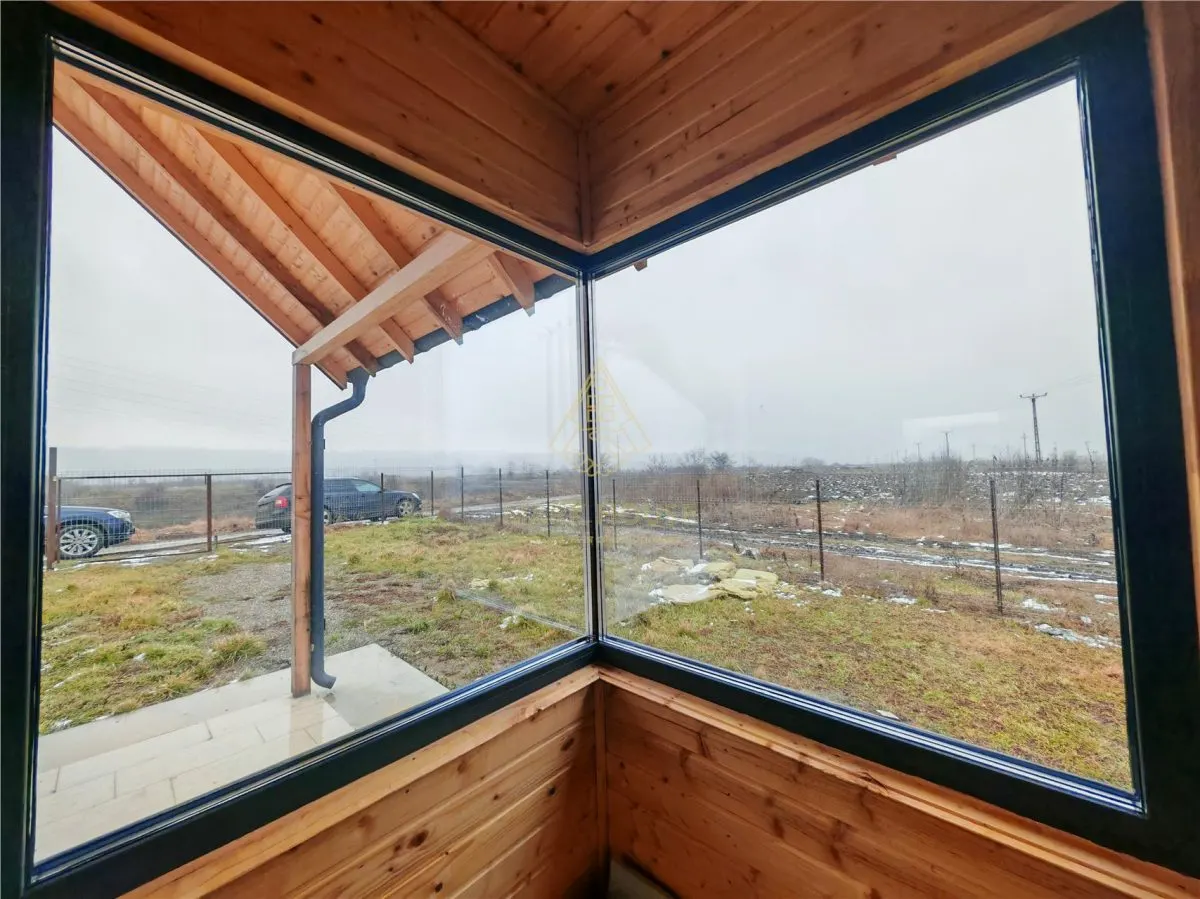 Teren 1165 mp + Cabana de vanzare in Garleni – aproape de natura - foto 17