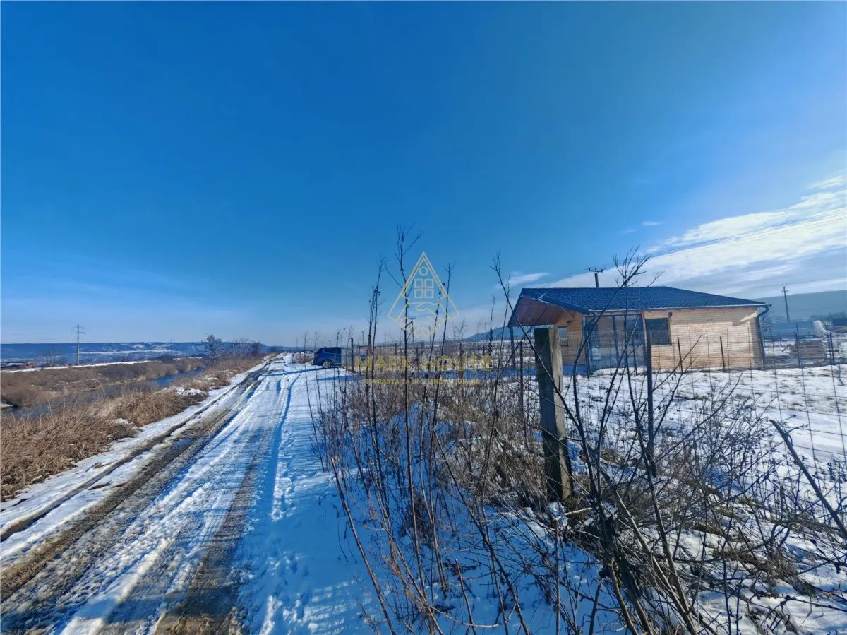 Teren 1165 mp + Cabana de vanzare in Garleni – aproape de natura - foto 25