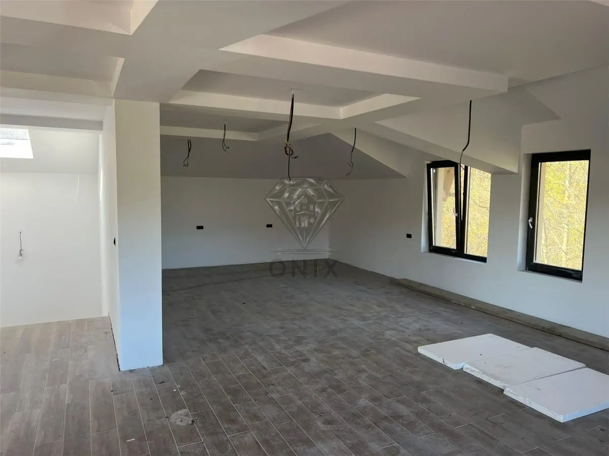 Pensiune noua de vanzare in Slanic Prahova â€“ 400 mp utili, zona centrala, ideala pentru investitie - foto 15