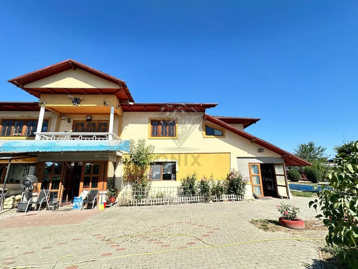 Casa si teren 3567 mp cu piscina, livada si helesteu â€“ Corlatesti - foto 1