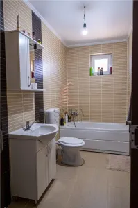 Casa cu teren de 455 mp Biharia - foto 7