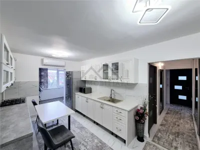 Apartament cu 3 camere de vanzare - foto 12
