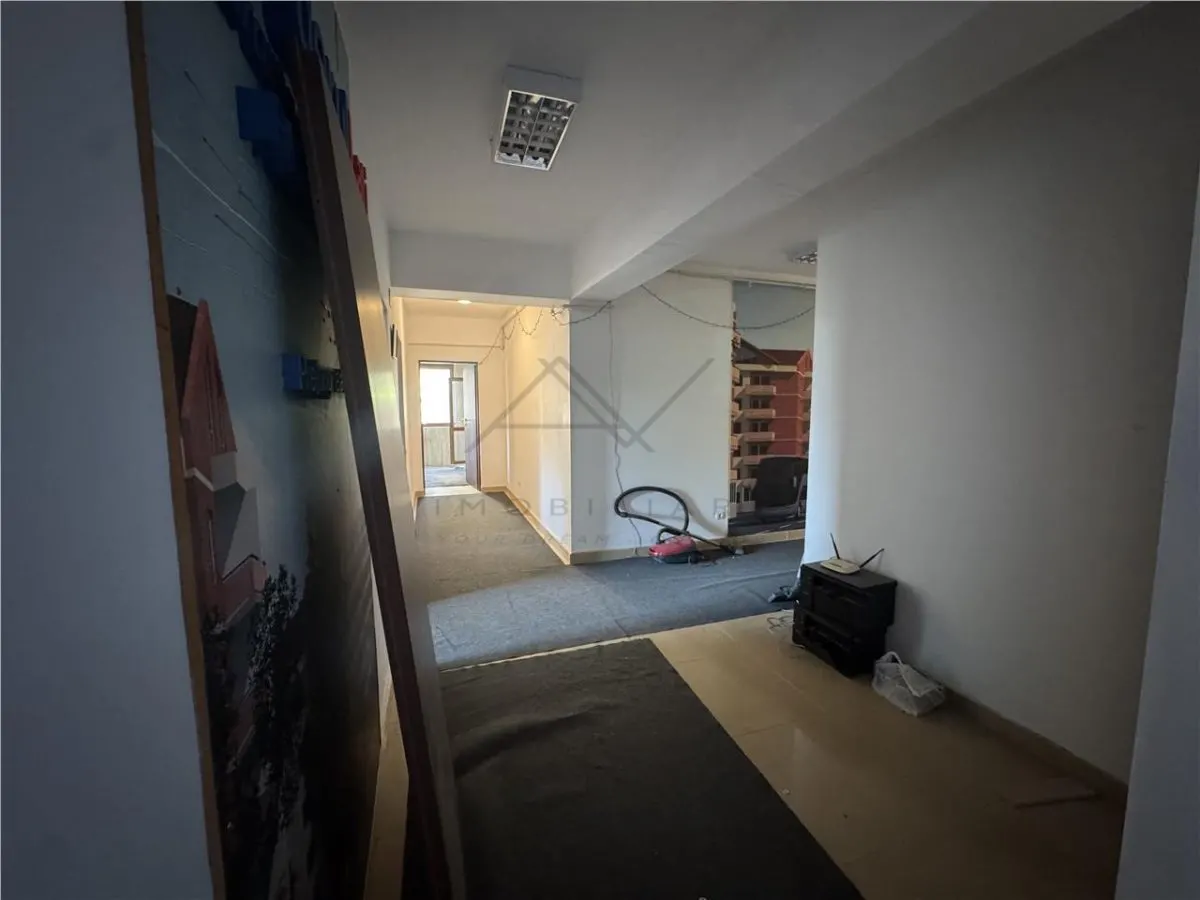APARTAMENT  4 CAMERE 200mp|CARTIER LATIN PARTER | SPATIU COMERCIAL AFACERE | - foto 9