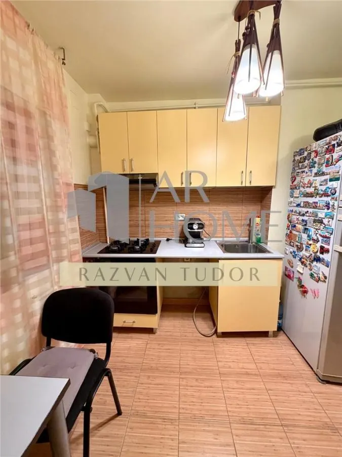 Apartament 3 camere , mobilat complet, zona nord, Cameliei , Ploiesti - foto 7