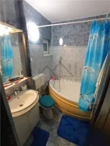 Apartament 4 camere  Podu Ros - Bd Tutora - foto 8