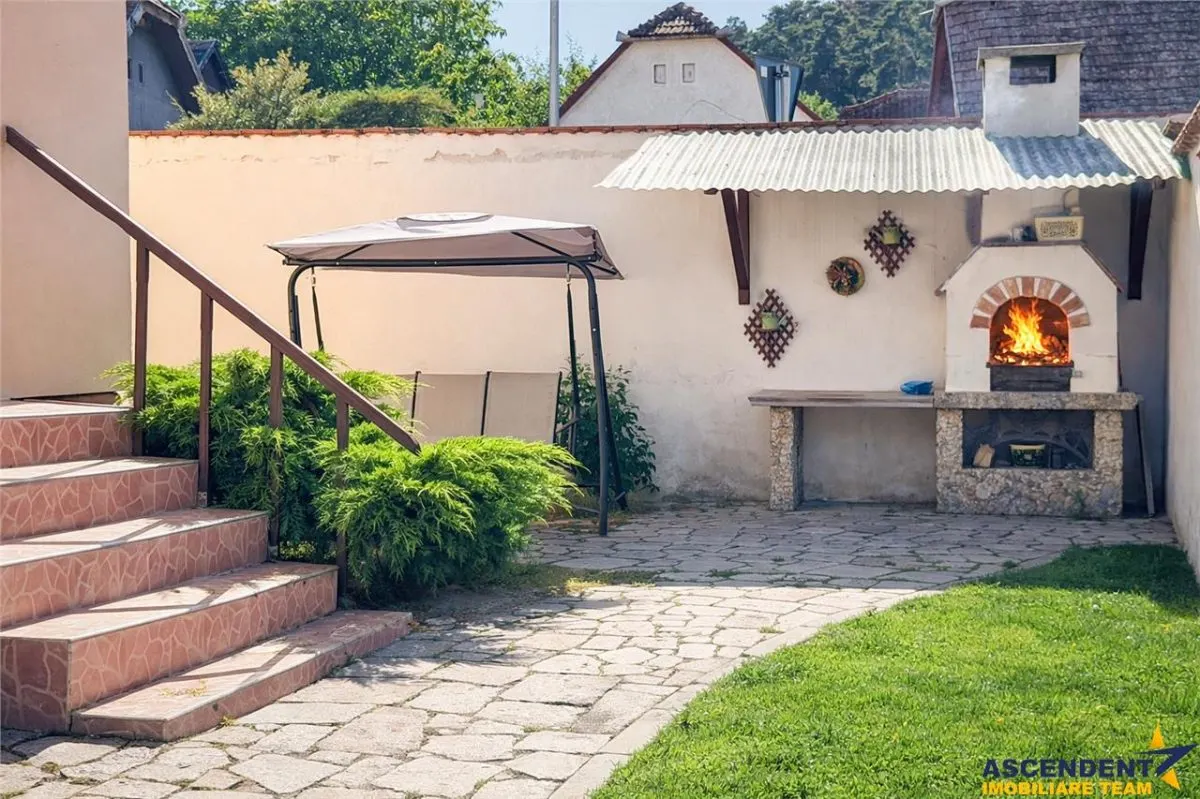 Tur 3D! Casa cu etaj,mobilata si echipata, Simeria,Sfantu Gheorghe - foto 1