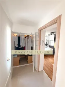 Casa 5 camere lux , cu garaj , beci ,  Ploiesti , ultracentral - foto 23