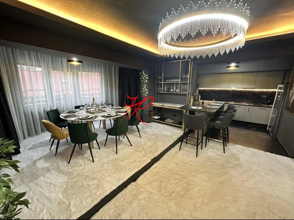 Vanzare apartament mobilat, 2/3 camere lux Herestrau, cu parcare - foto 1