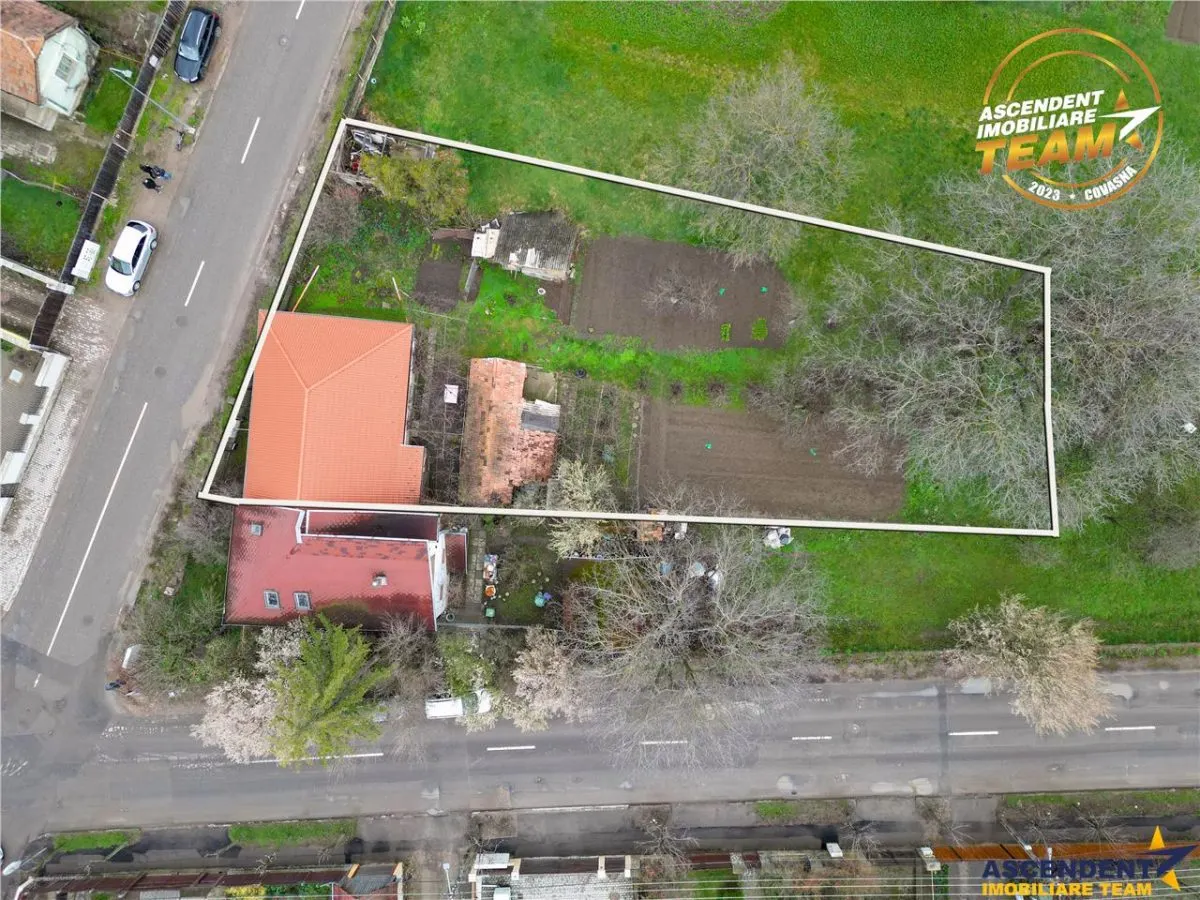 Casa traditionala, cu 709 mp teren intravilan zona apreciabila, Sfantu Gheorghe - foto 4