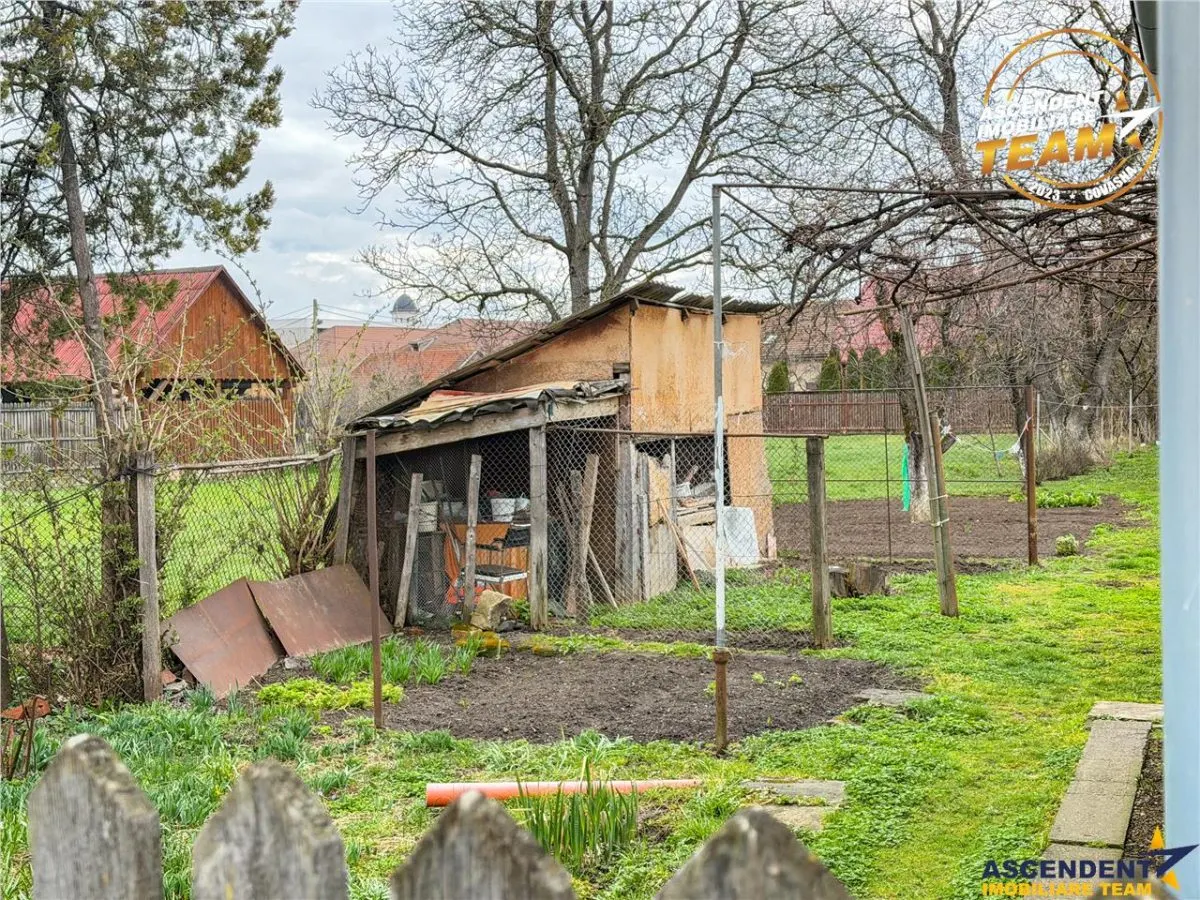 Casa traditionala, cu 709 mp teren intravilan zona apreciabila, Sfantu Gheorghe - foto 9