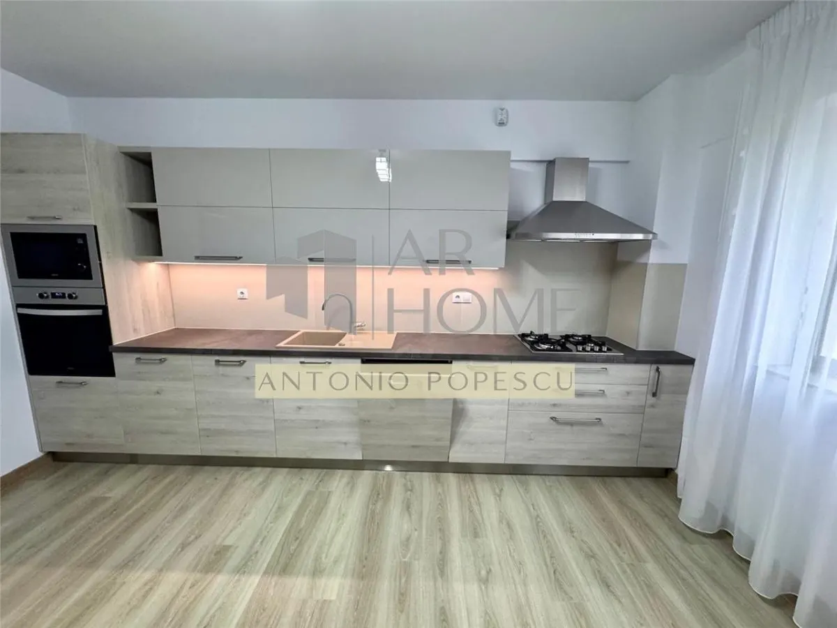 Apartament 3 camere 116 mp, 2 locuri de parcare, Ploiesti, cartier Albert. - foto 15
