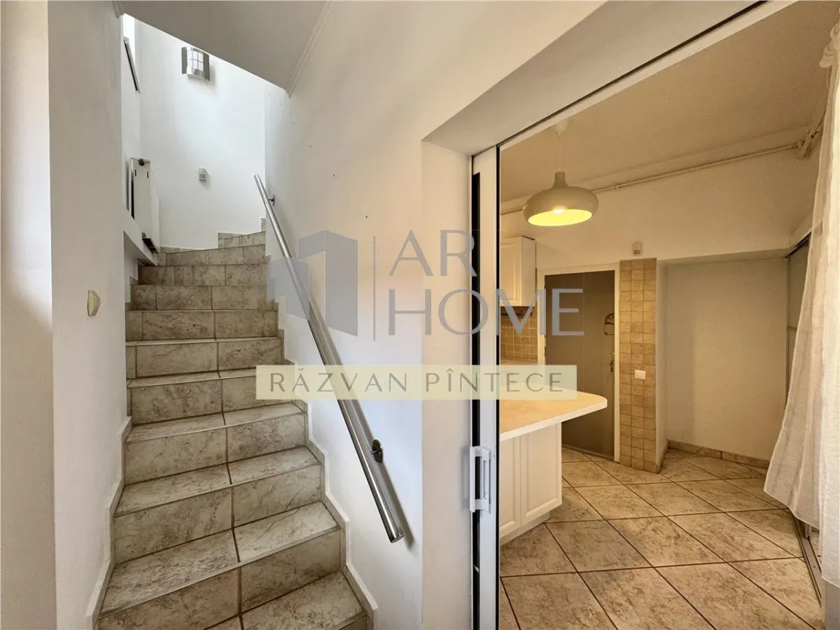 Vila P+1E, 5 camere, teren 234 mp, zona centrala, Ploiesti - foto 17
