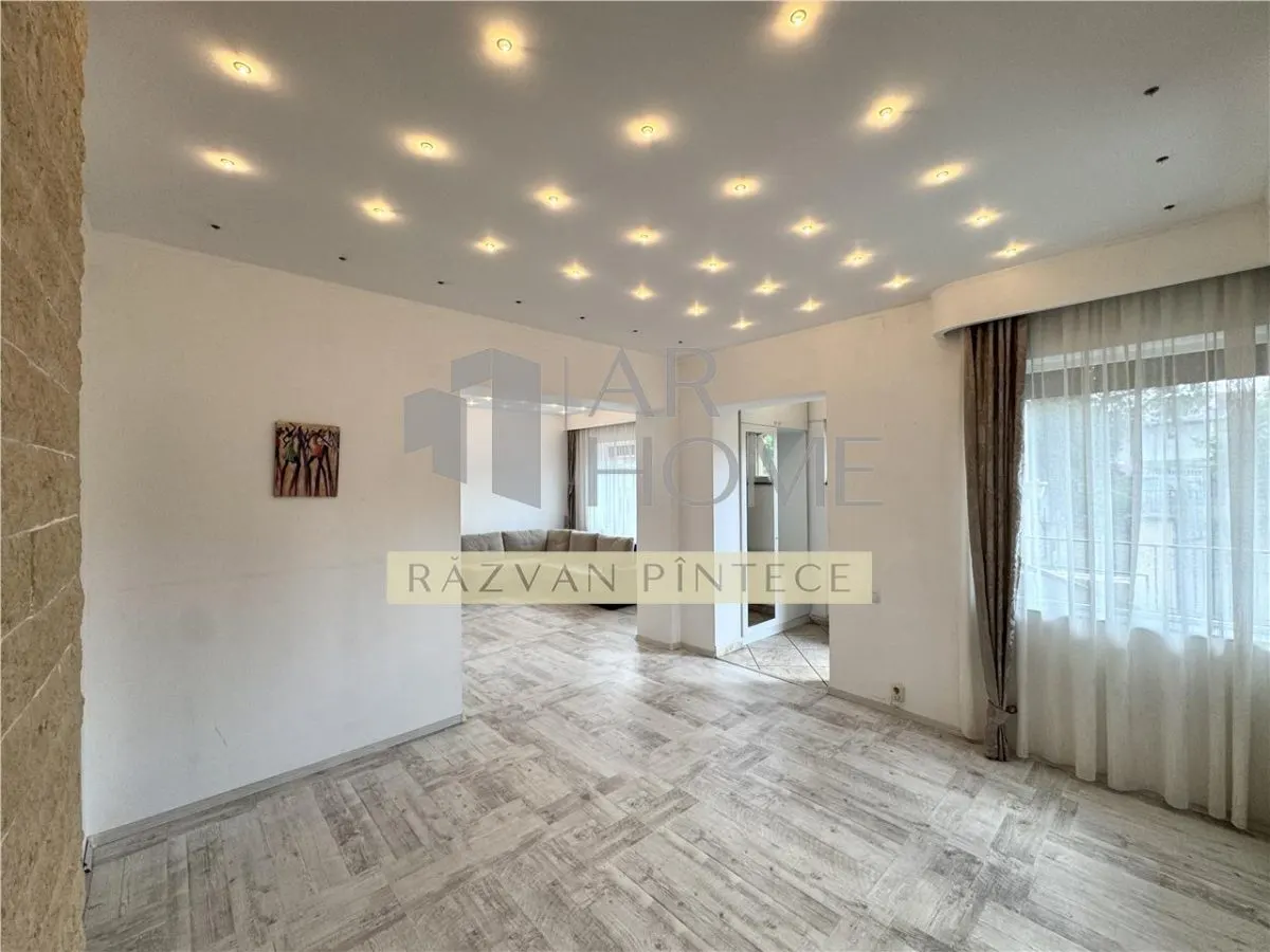 Vila P+1E, 5 camere, teren 234 mp, zona centrala, Ploiesti - foto 3