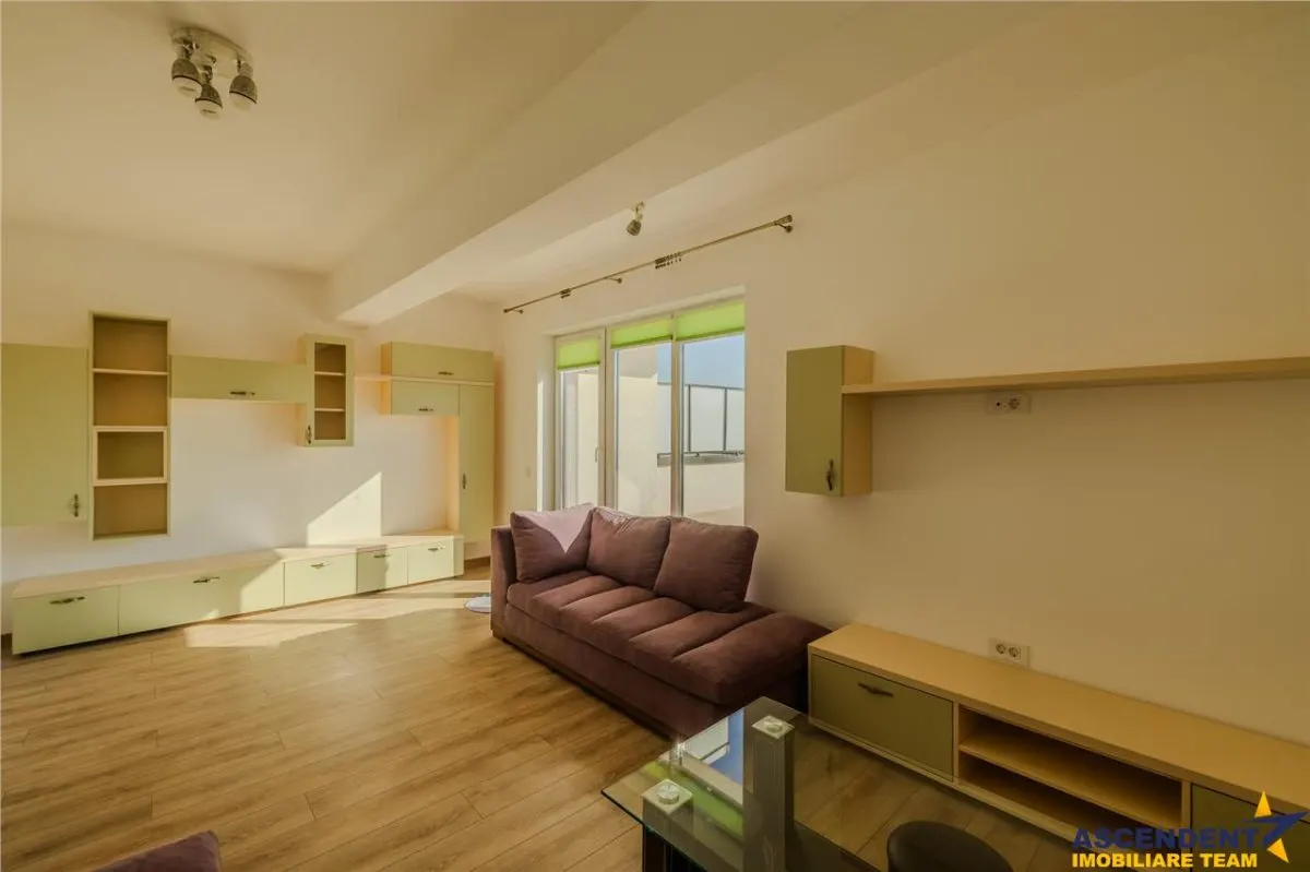 Apartament 2 camere,tip penthouse,mobilat, utilat,2 terase,100mp,Tractorul,Brasov. - foto 19