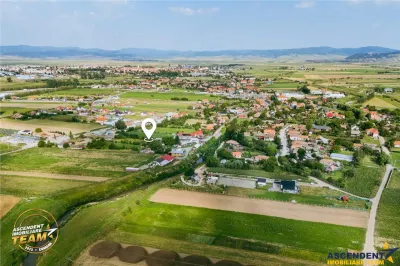 FILM! 2.200 mp, teren intravilan de vanzare in Targu-Secuiesc, Ruseni. - Targu Secuiesc