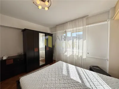 Apartament 2 camere, decomandat, parcare, ultracentral, Ploiesti - foto 5